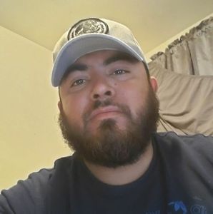 Meet your Posher, Jesus eduardo